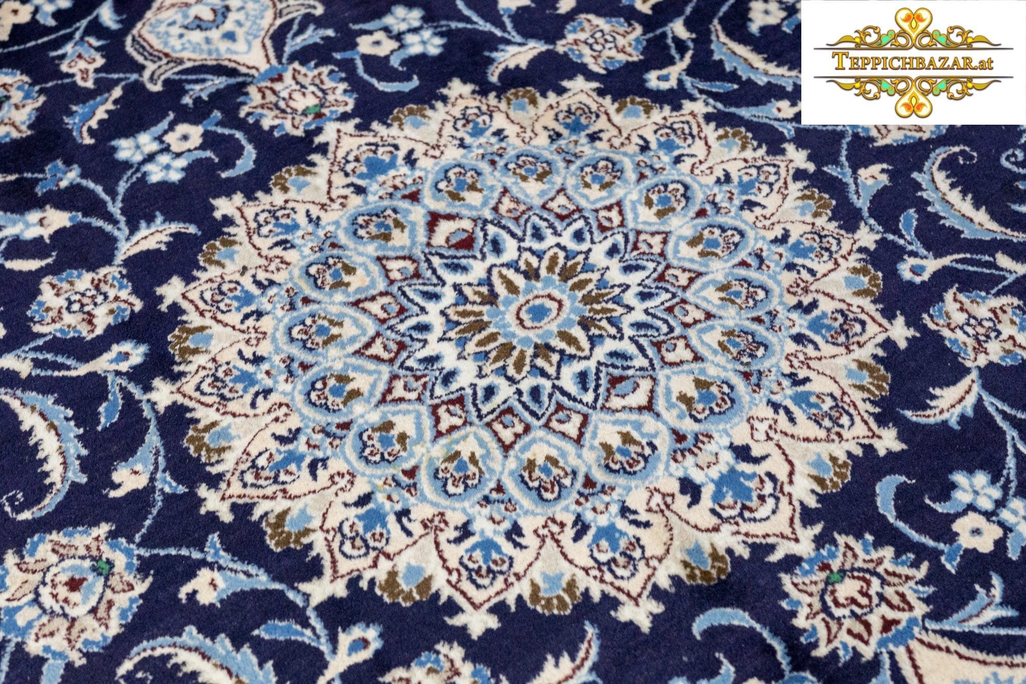 Persian Rug Nain 302 x 201 cm Wool Hand-knotted (Sold)
