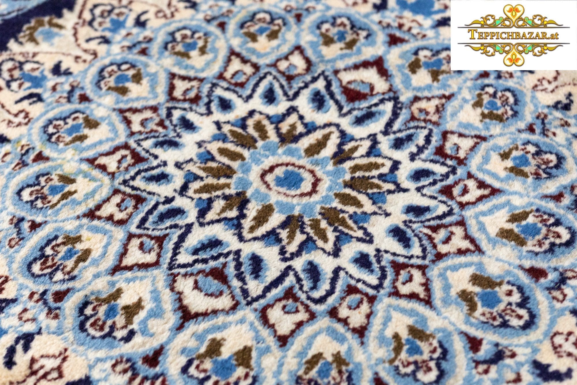 Persian Rug Nain 302 x 201 cm Wool Hand-knotted (Sold)