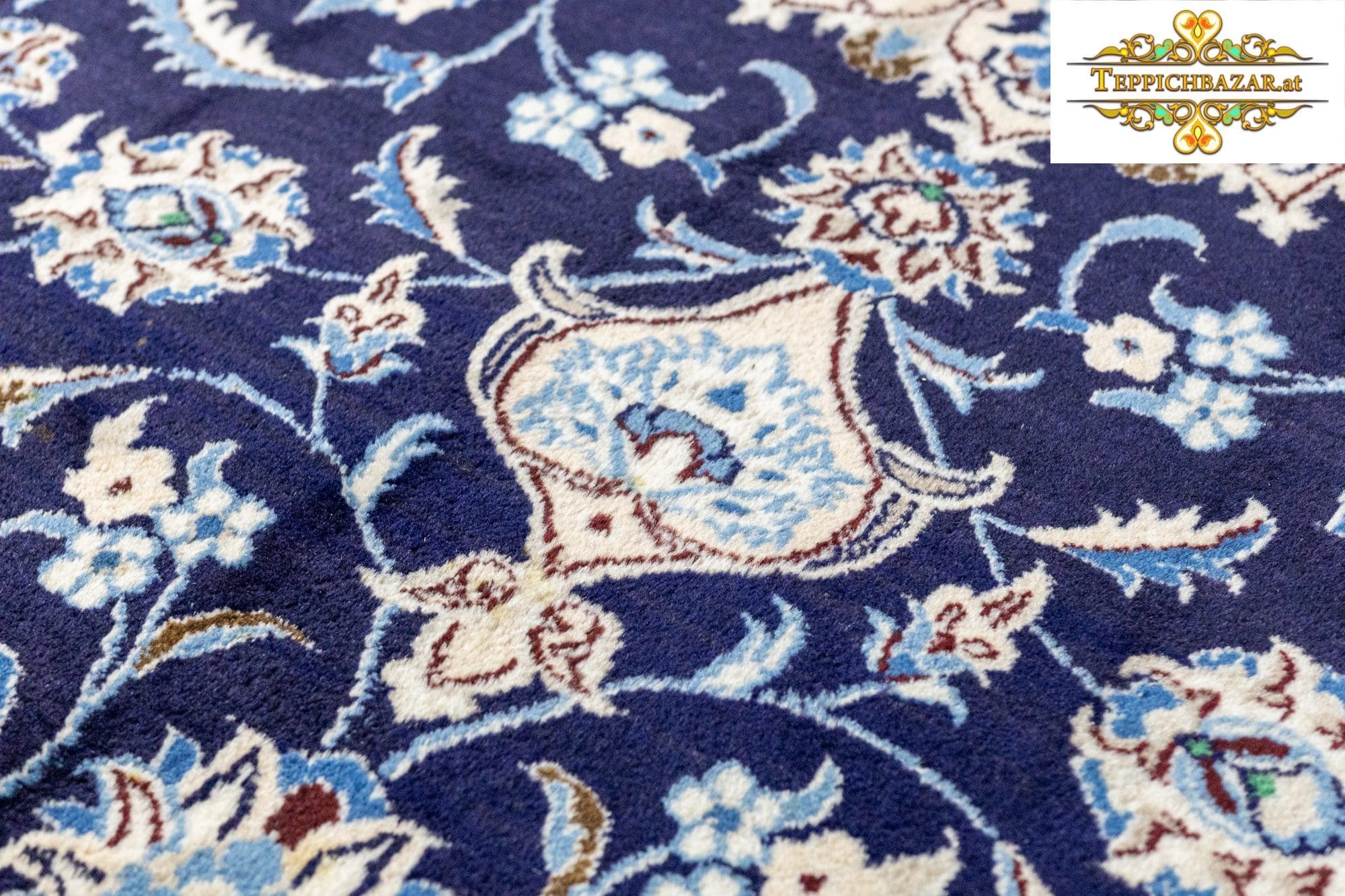Persian Rug Nain 302 x 201 cm Wool Hand-knotted (Sold)