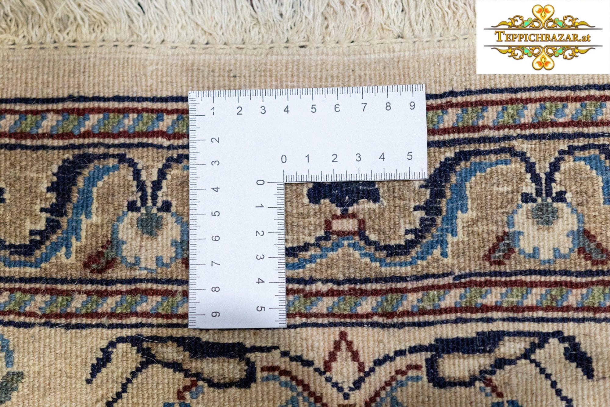 Persian Rug Nain 288x194cm Hand-knotted