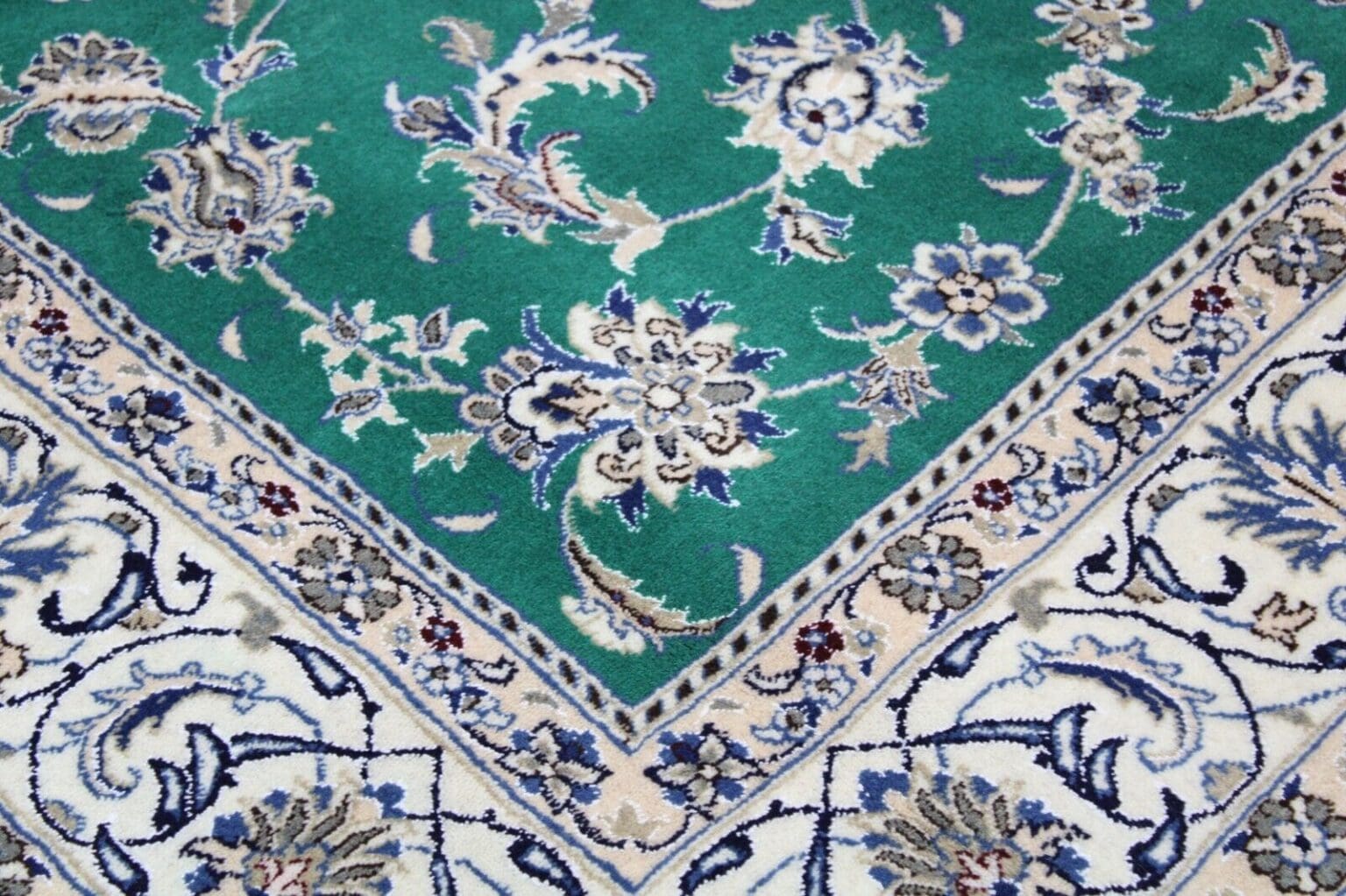 h1-originaler-nain-kashmari-perserteppich-neuer-teppich-in-297-cm-x-194-cm-1-4 Persian Rug Nain 297 x 194 cm Wool Hand-knotted