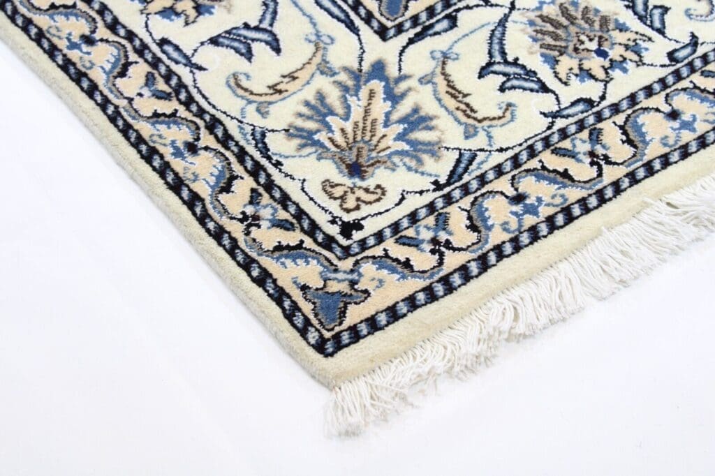 Persian Rug Nain 295 x 195 cm Wool Hand-knotted