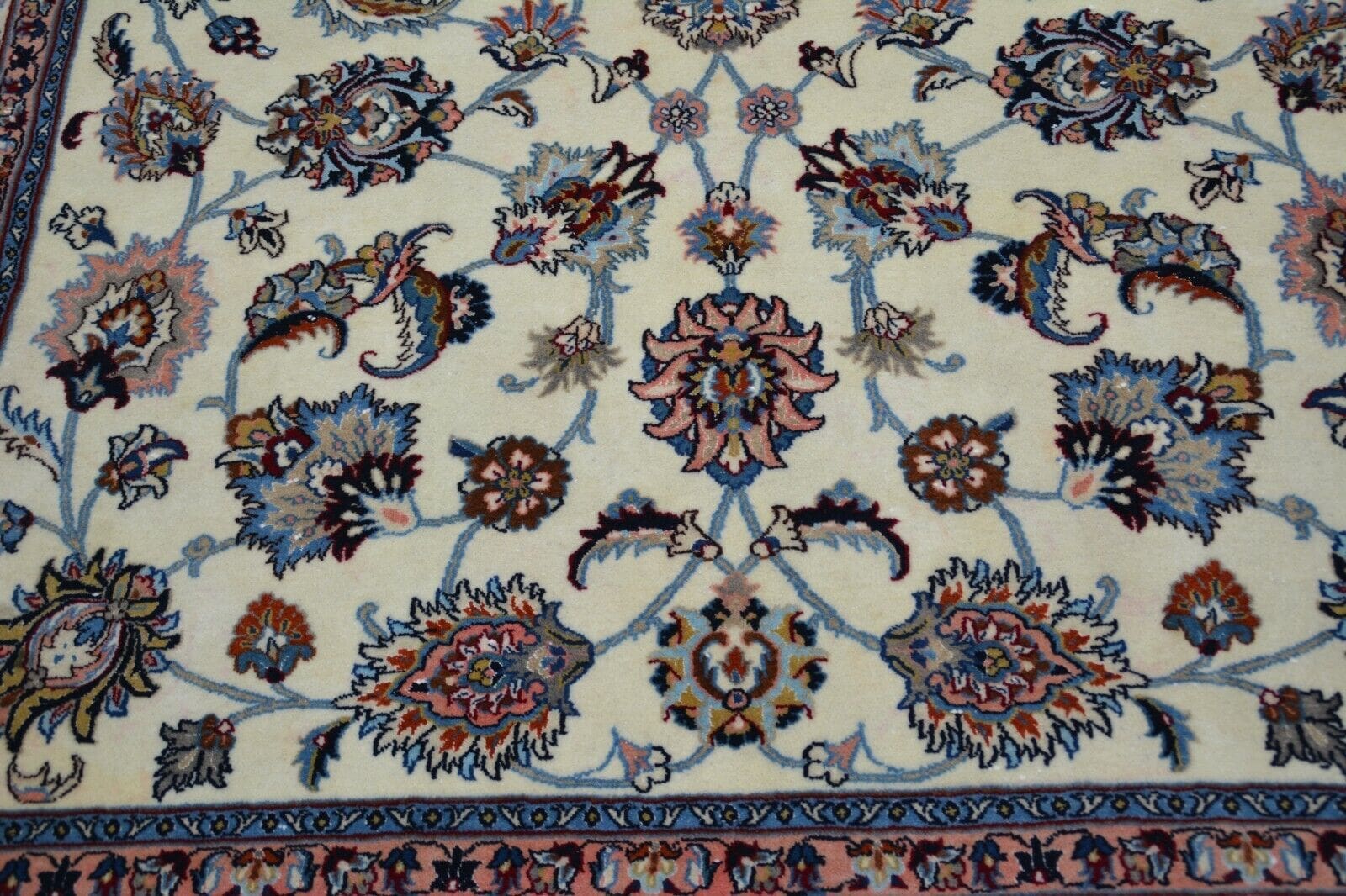 Kashan Persian Rug — hand-knotted, 296 × 193 cm, Wool & Silk
