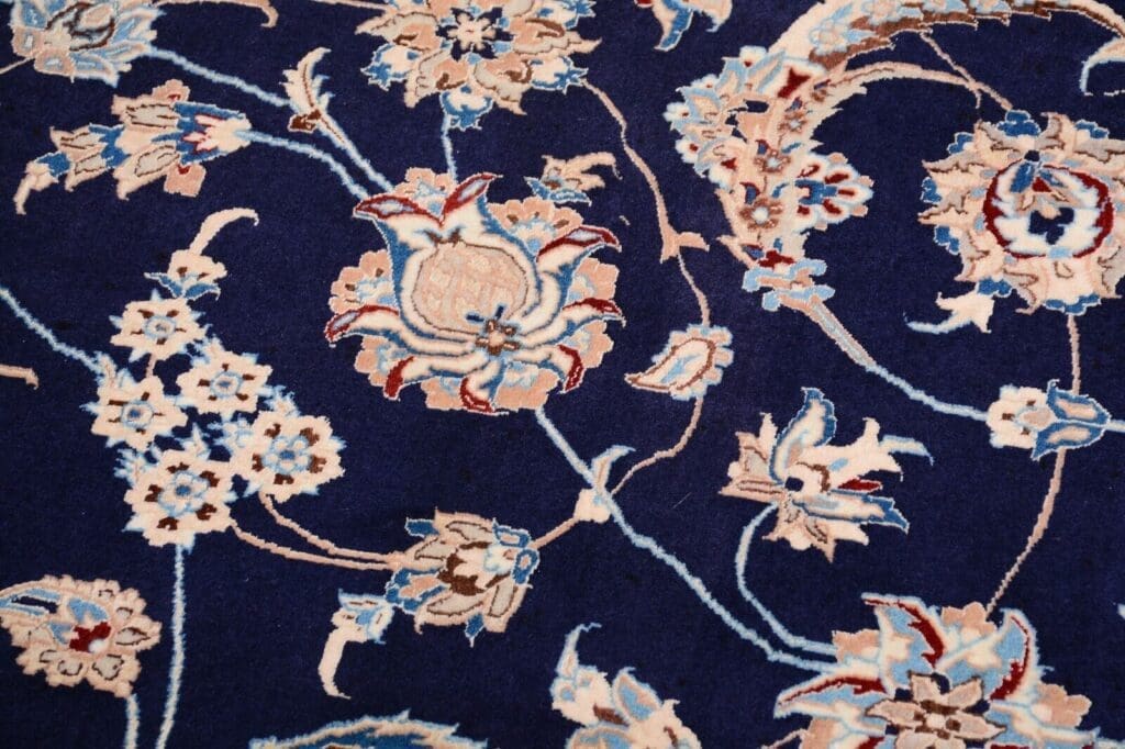 Persian Rug Nain 408 x 305 cm Wool Hand-knotted