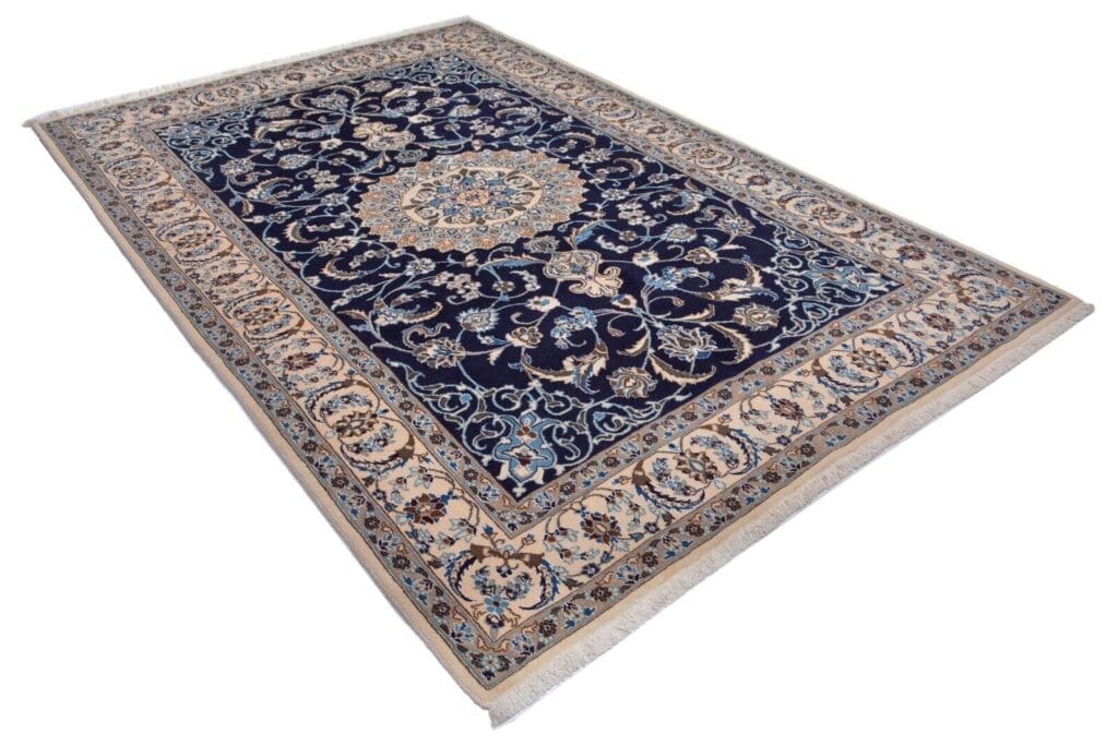 Persian Rug Nain 302 x 196 cm Wool Hand-knotted