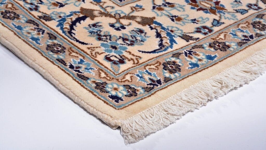 Persian Rug Nain 302 x 196 cm Wool Hand-knotted