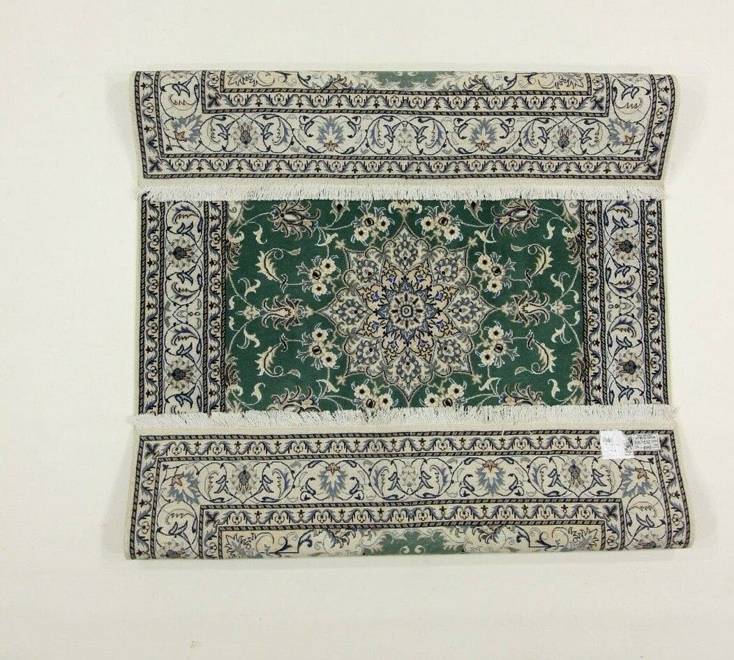 Persian Rug Nain 237 x 168 cm Wool Hand-knotted