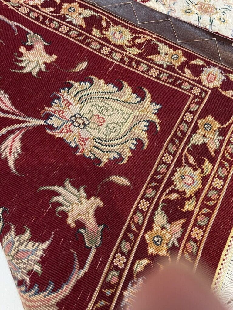 extrem-feiner-tabriz-60-raj-perserteppich-mit-seide-348x248-cm-1-9 Persian Rug Tabriz 348 x 248 cm Silk Hand-knotted