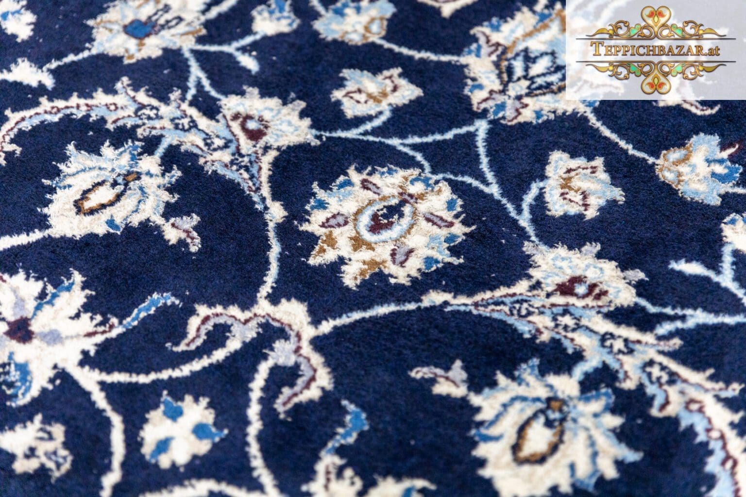 Persian Rug Nain 343 x 245 cm Wool Hand-knotted