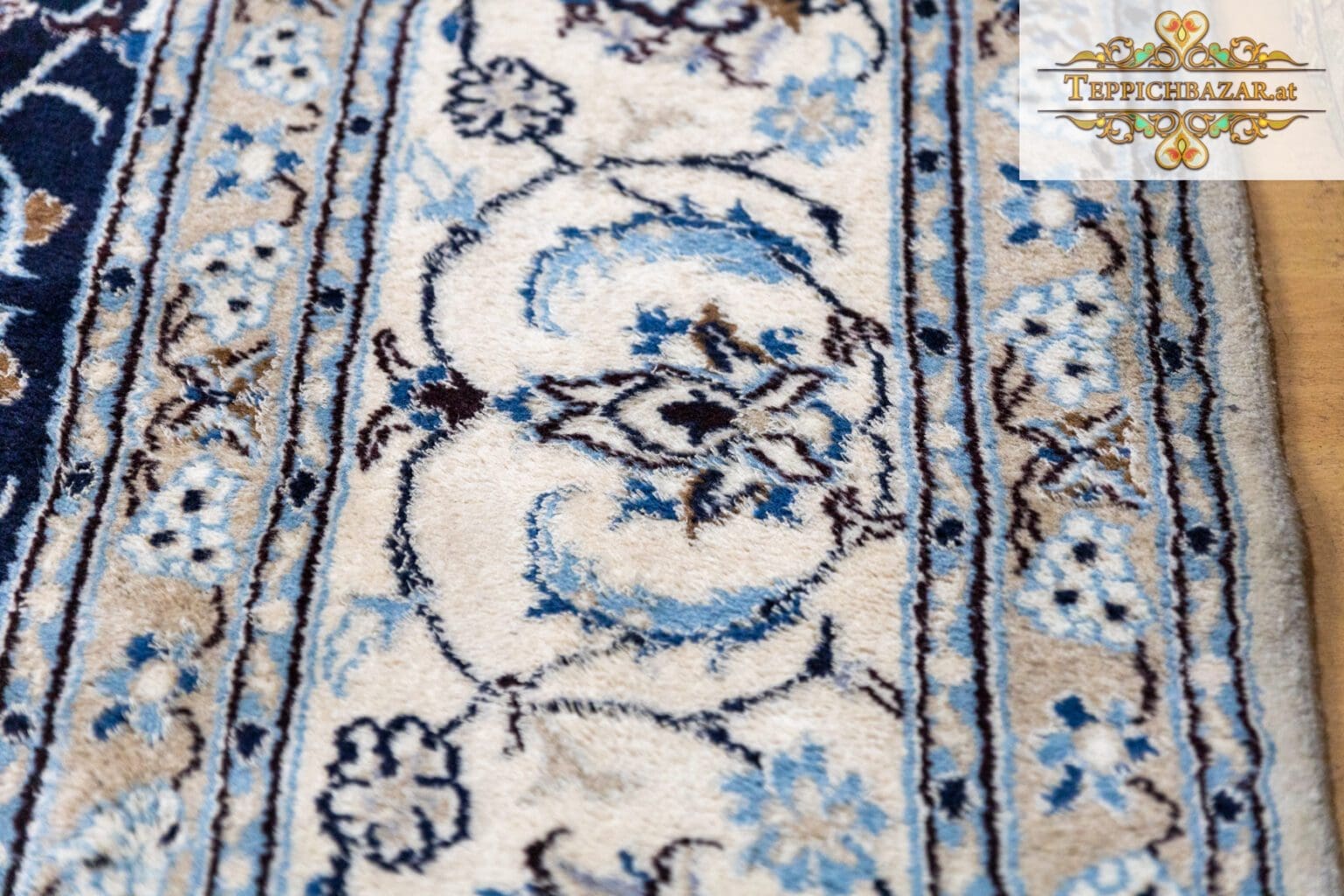Persian Rug Nain 343 x 245 cm Wool Hand-knotted