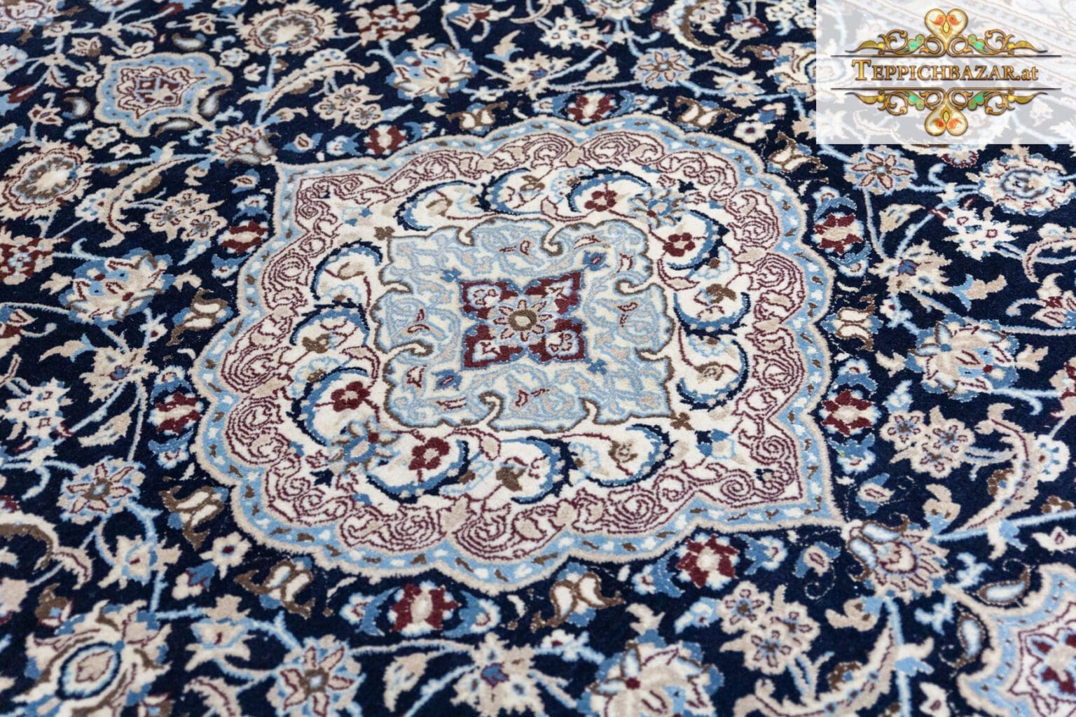 Persian Rug Nain 349 x 246 cm Wool Hand-knotted