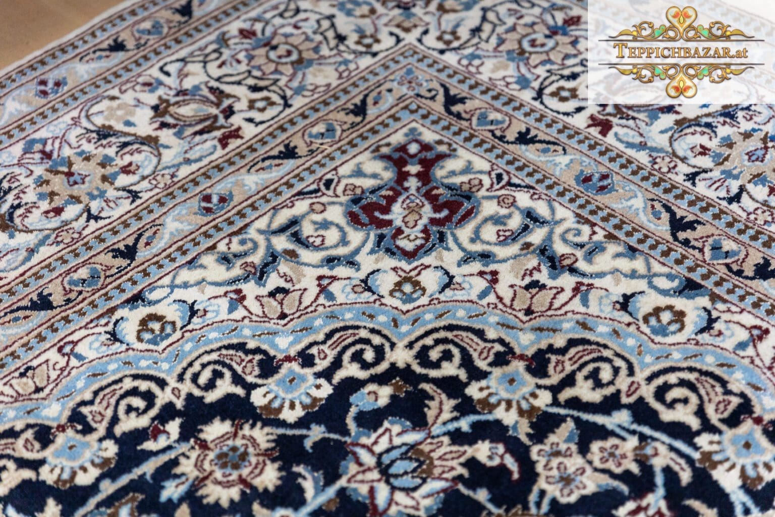 Persian Rug Nain 349 x 246 cm Wool Hand-knotted