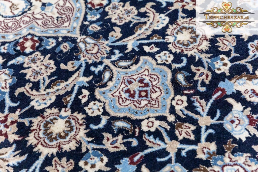 Persian Rug Nain 349 x 246 cm Wool Hand-knotted