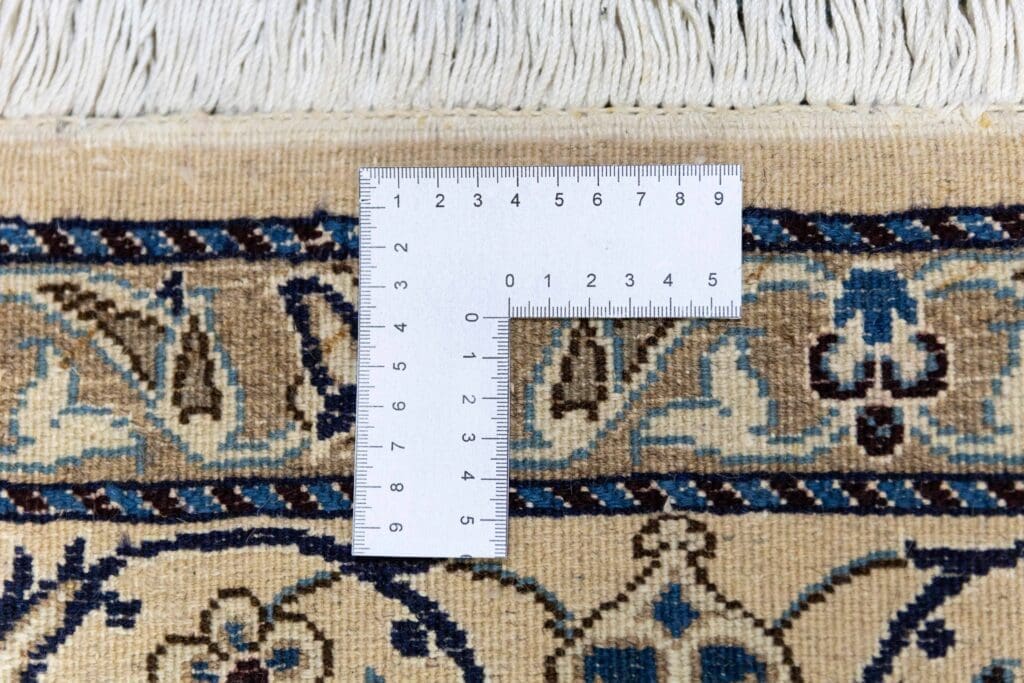Persian Rug Nain 315 x 197 cm Wool Hand-knotted