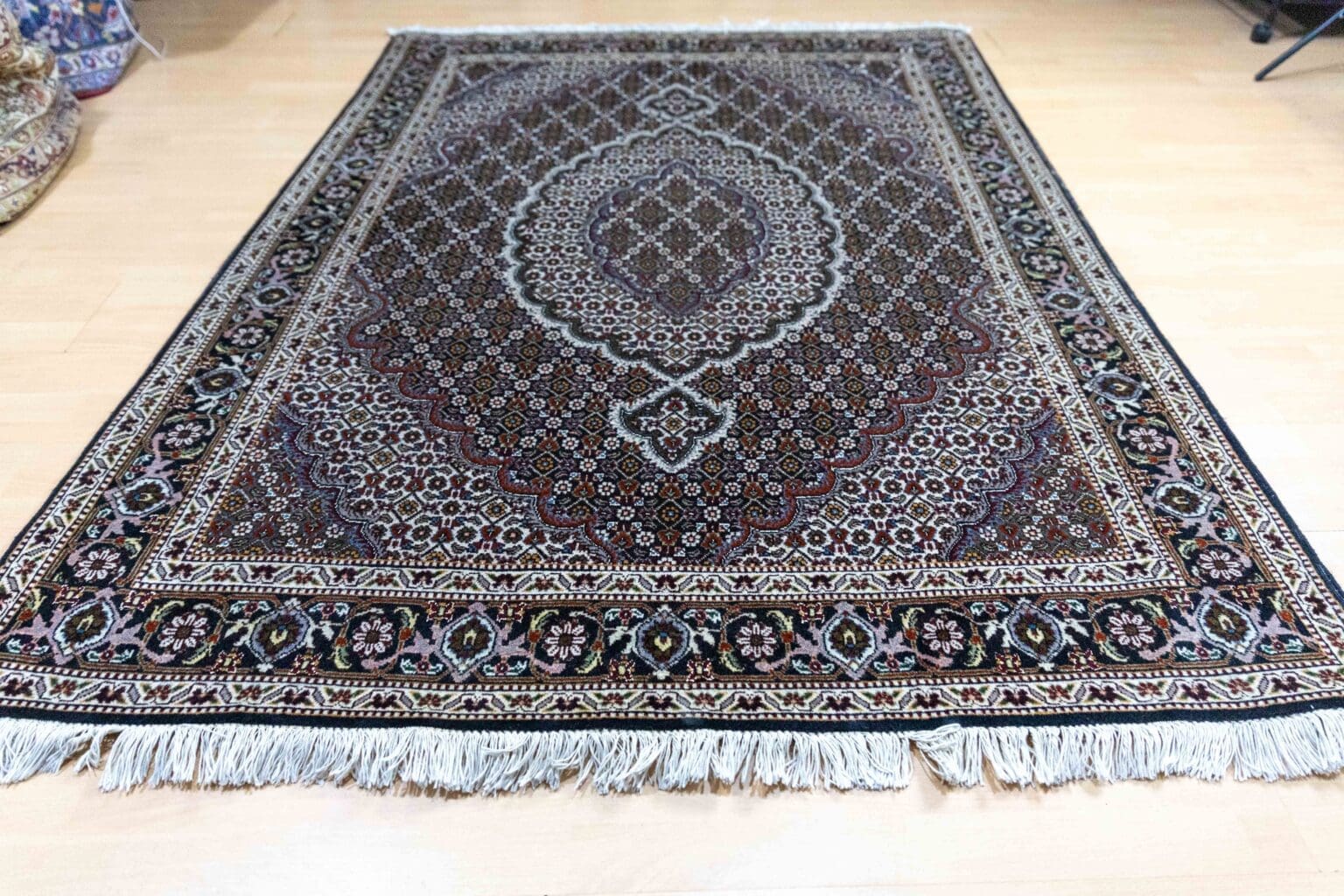 Persian Rug Tabriz 200 x 150 cm Wool Hand-knotted