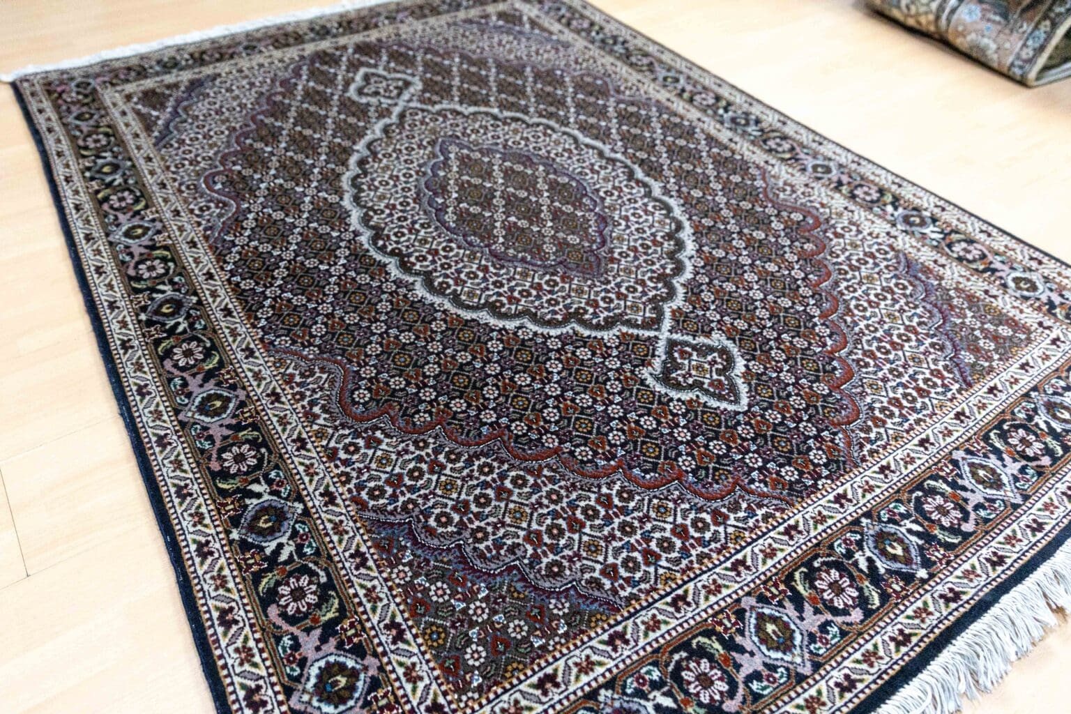 Persian Rug Tabriz 200 x 150 cm Wool Hand-knotted
