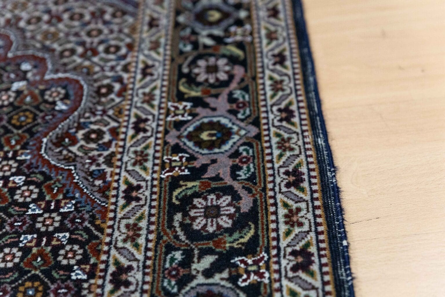 Persian Rug Tabriz 200 x 150 cm Wool Hand-knotted