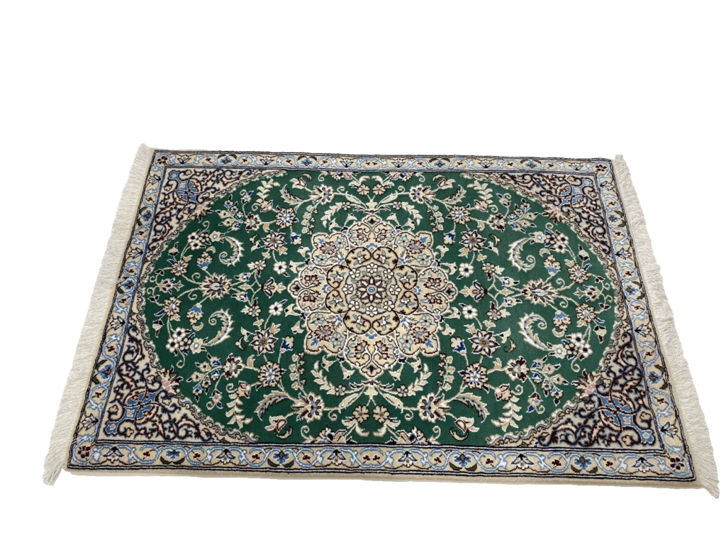 Persian Rug Nain 133 x 88 cm Wool Hand-knotted