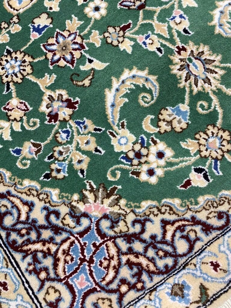 Persian Rug Nain 133 x 88 cm Wool Hand-knotted