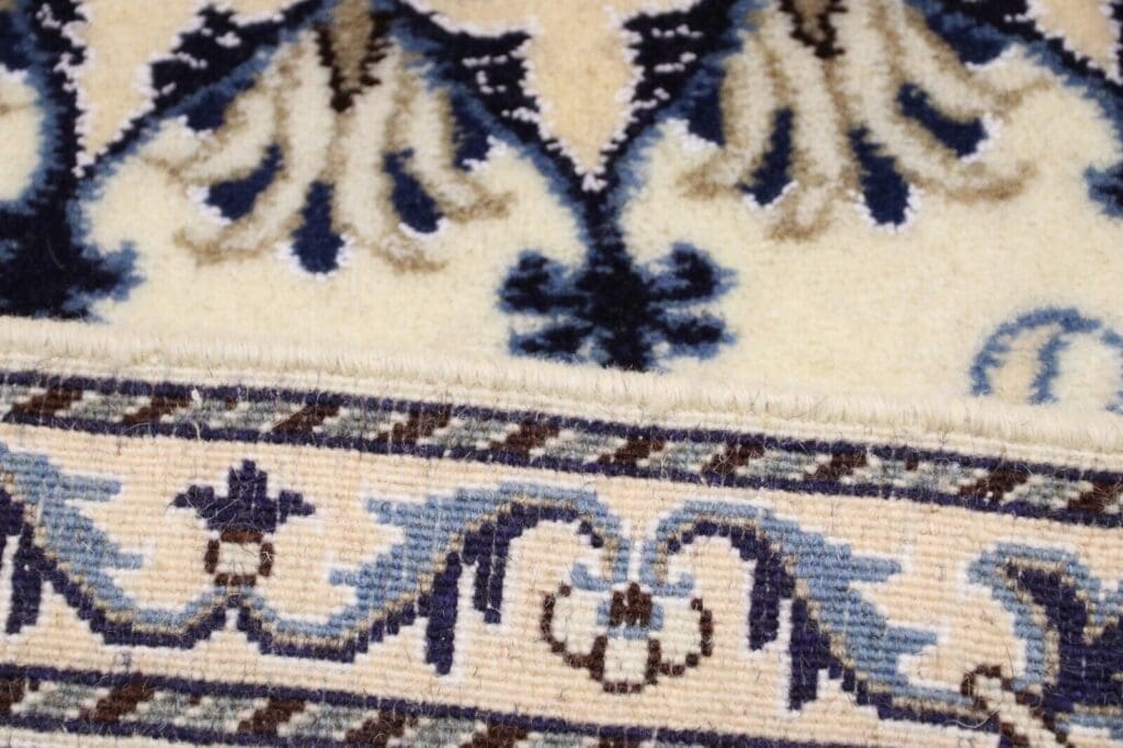 Persian Rug Nain 232 x 163 cm Wool Hand-knotted