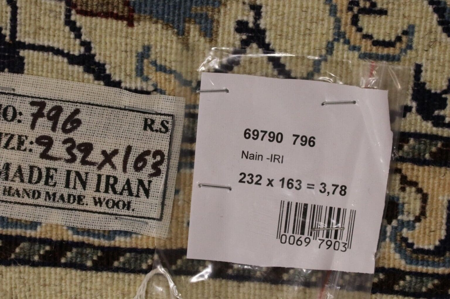 Persian Rug Nain 232 x 163 cm Wool Hand-knotted