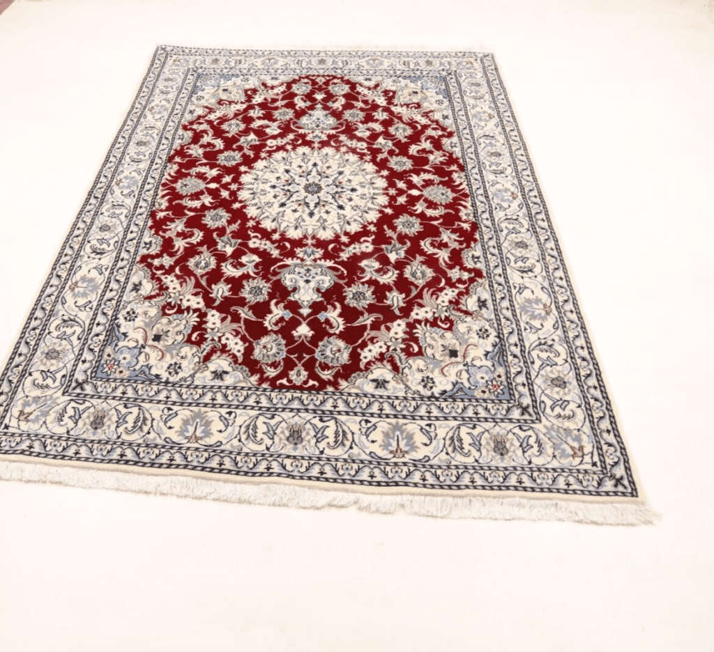 Persian Rug Nain 237 x 164 cm Wool Hand-knotted