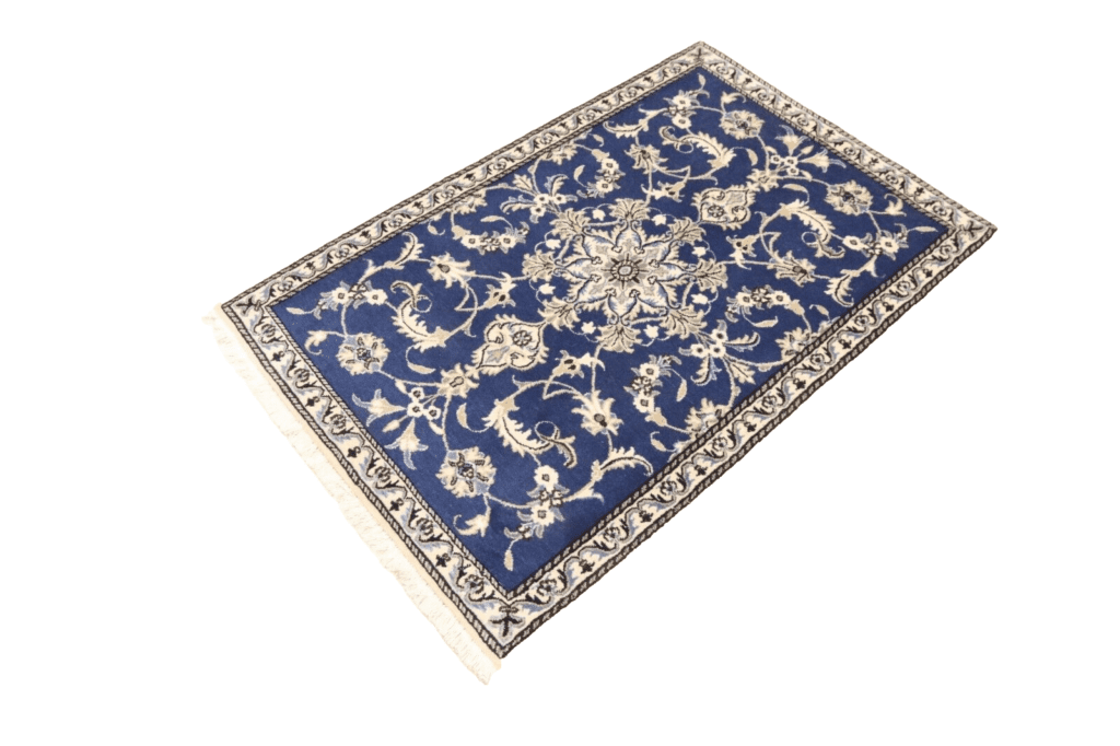 Persian Rug Nain 135 x 89 cm Wool Hand-knotted