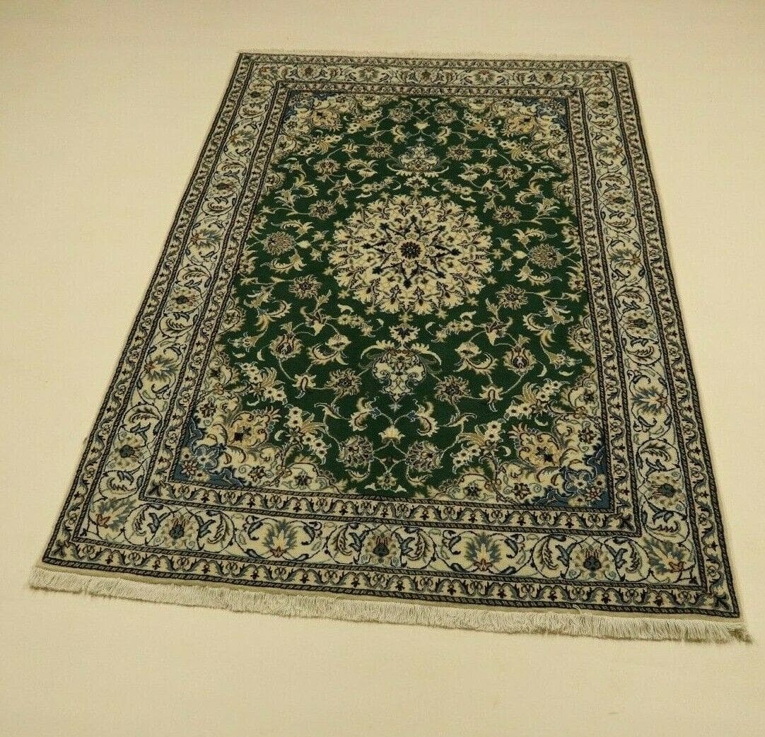 Persian Rug Nain 244 x 166 cm Wool Hand-knotted