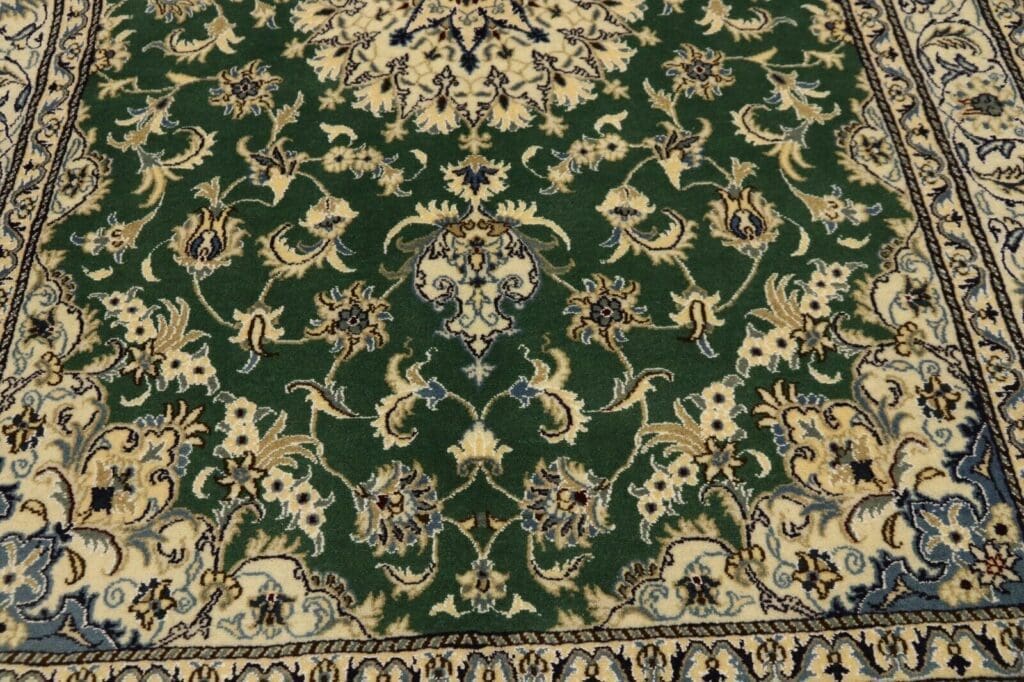 Persian Rug Nain 244 x 166 cm Wool Hand-knotted