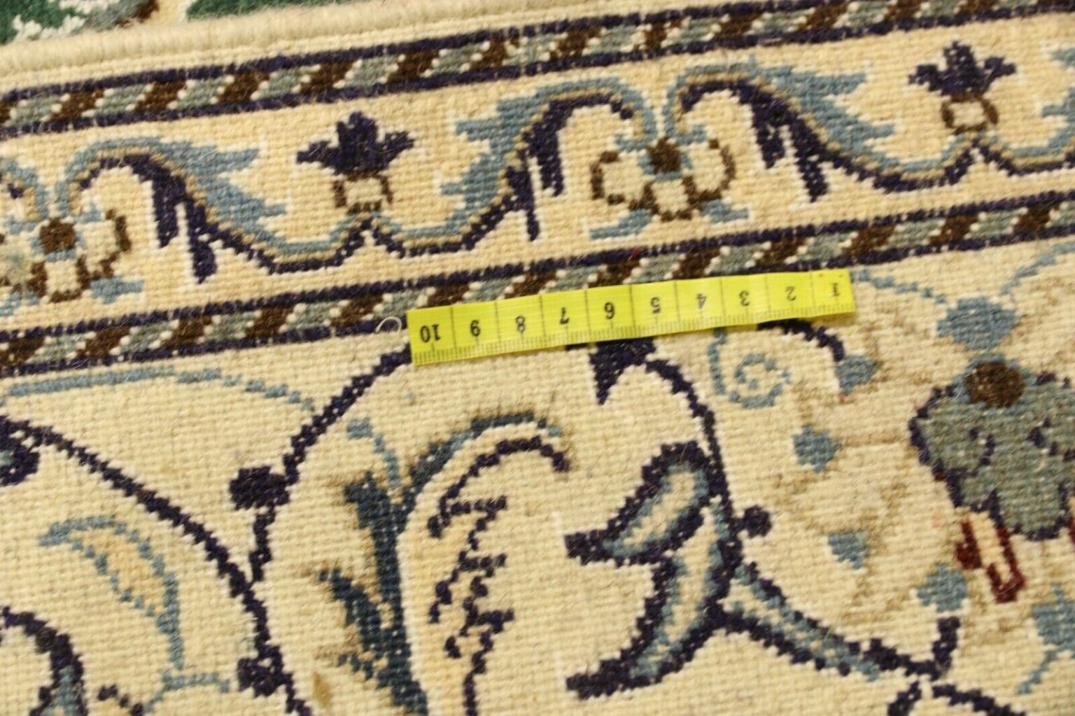 Persian Rug Nain 244 x 166 cm Wool Hand-knotted