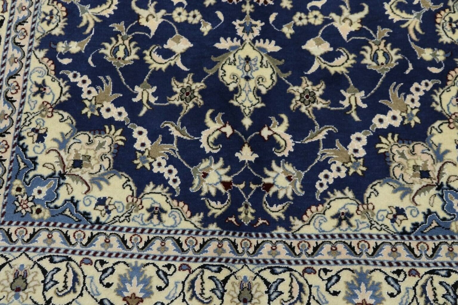 wunderschoner-orientteppich-super-nain-mit-seide-230-x-169-cm-300000-5 Persian Rug Nain 230 x 169 cm Wool Hand-knotted