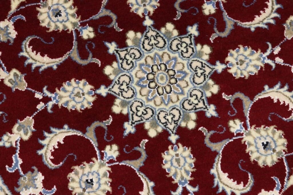 Persian Rug Nain 100 x 100 cm Wool Hand-knotted