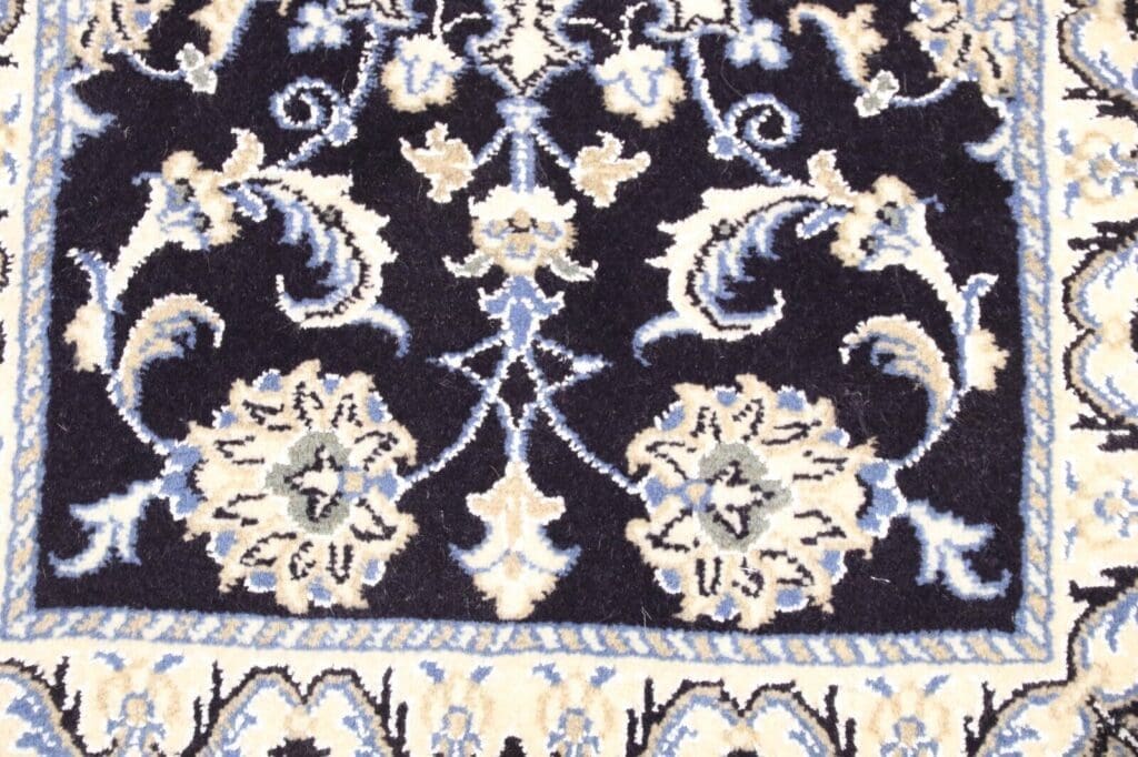 Persian Rug Nain 90 x 60 cm Wool Hand-knotted