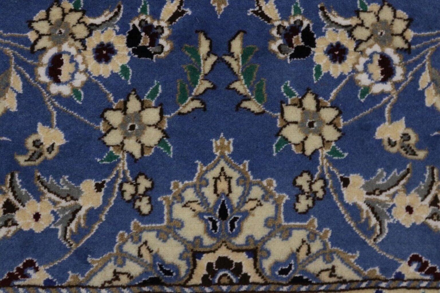 wunderschoner-nain-9-la-perserteppich-298-x-82-cm-mit-ca-500000-knoten-m Persian Rug Nain 298 x 82 cm Hand-knotted (Sold)