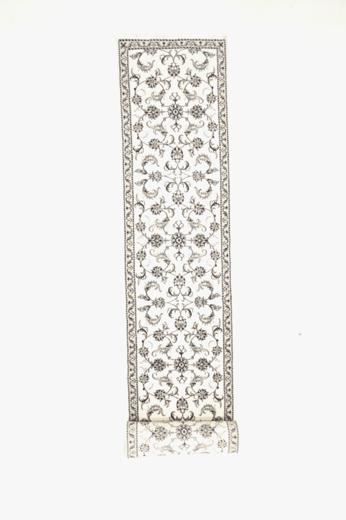 Persian Rug Nain 380 x 80 cm Wool Hand-knotted