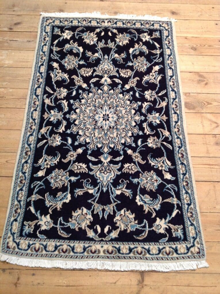 wunderschoner-orientteppich-nain-148-x-90-cm-300000-knoten-100-1-3 Persian Rug Nain 148 x 90 cm Wool Hand-knotted