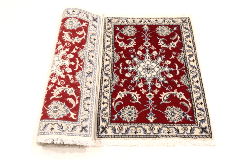Persian Rug Nain 90 x 60 cm Wool Hand-knotted