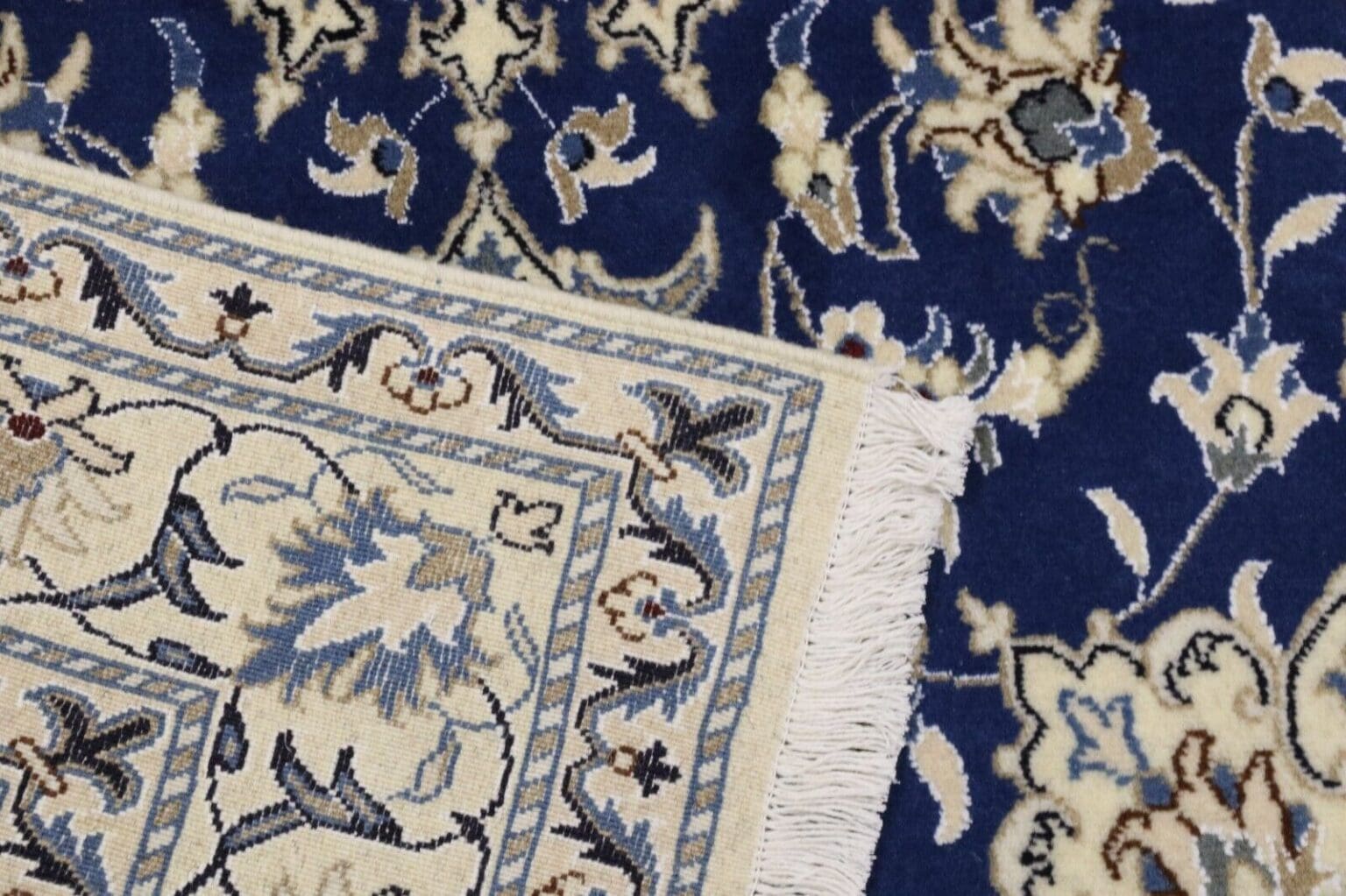 perserteppich-nain-198x142-cm-300000-knoten-m-90-schurwolle-10-1-7 Persian Rug Nain 198 x 142 cm Wool Hand-knotted