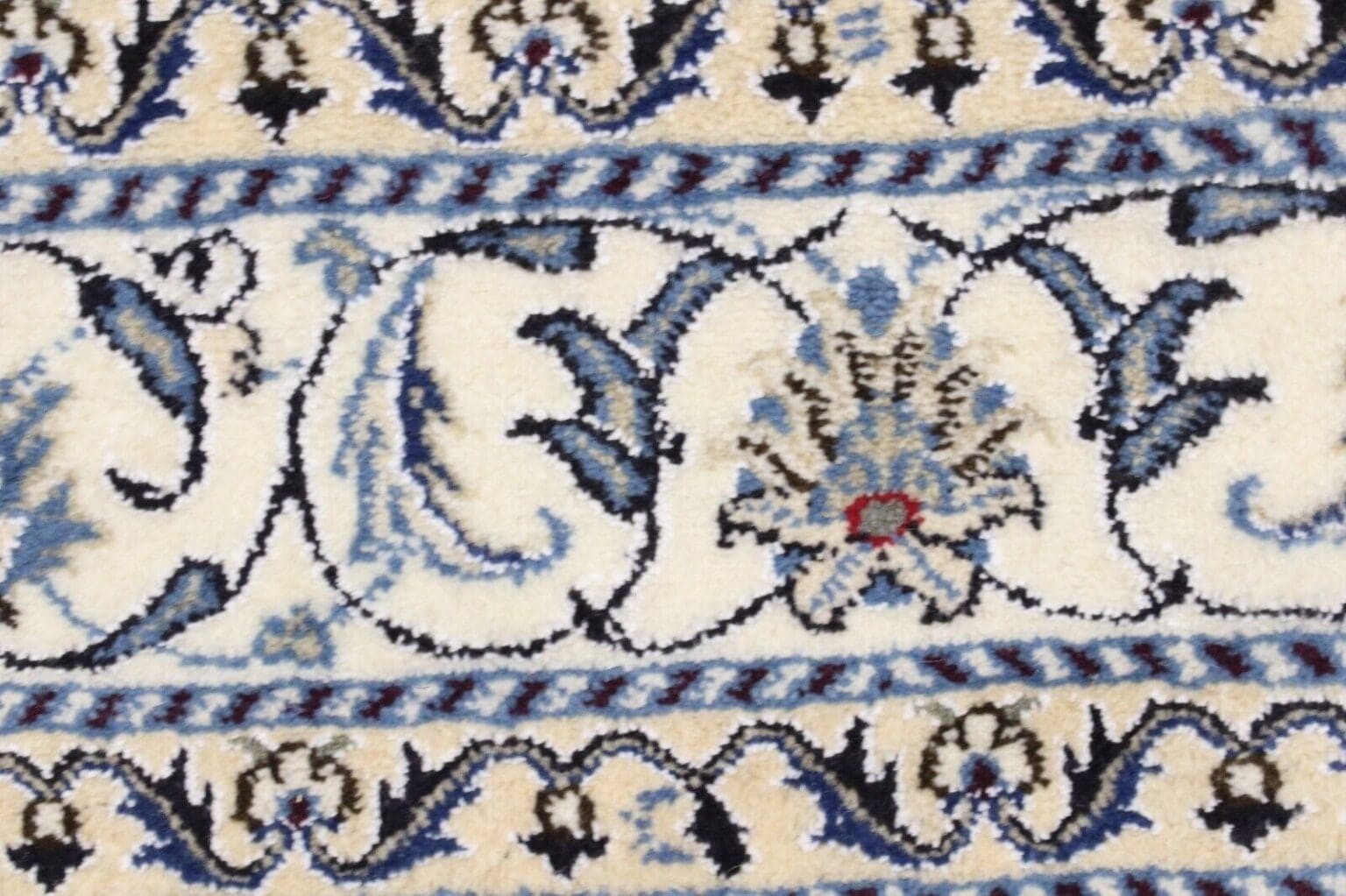 Persian Rug Nain 202x148 cm Wool Hand-knotted