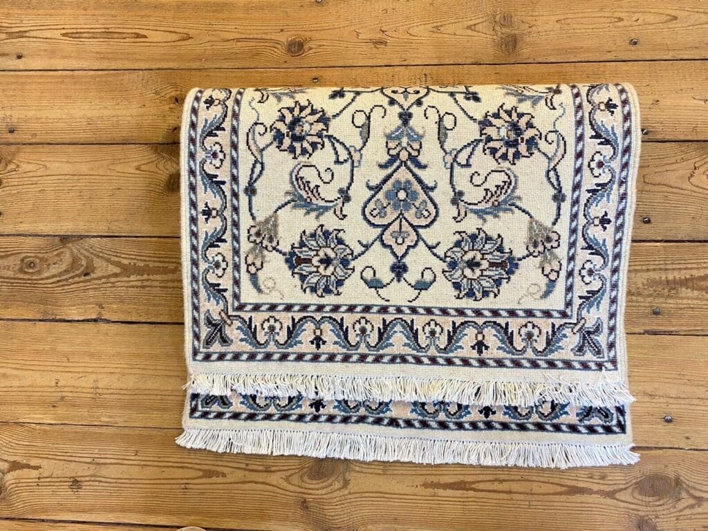 Persian Rug Nain 90 x 60 cm Wool Hand-knotted