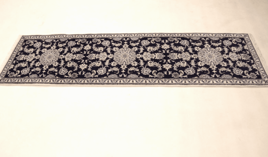 Persian Rug Nain 290 x 77 cm Wool Hand-knotted