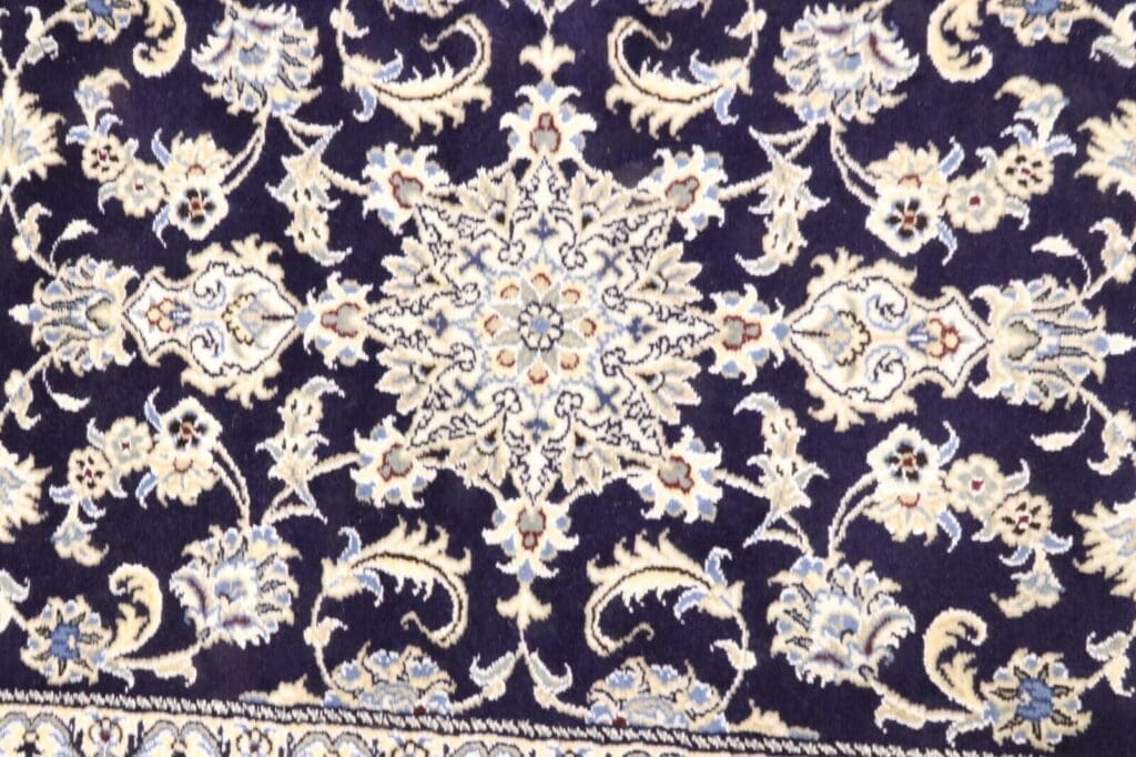 wunderschoner-orientteppich-super-nain-280-x-77-cm-300000-knoten-m-90 Persian Rug Nain 280 x 77 cm Wool Hand-knotted
