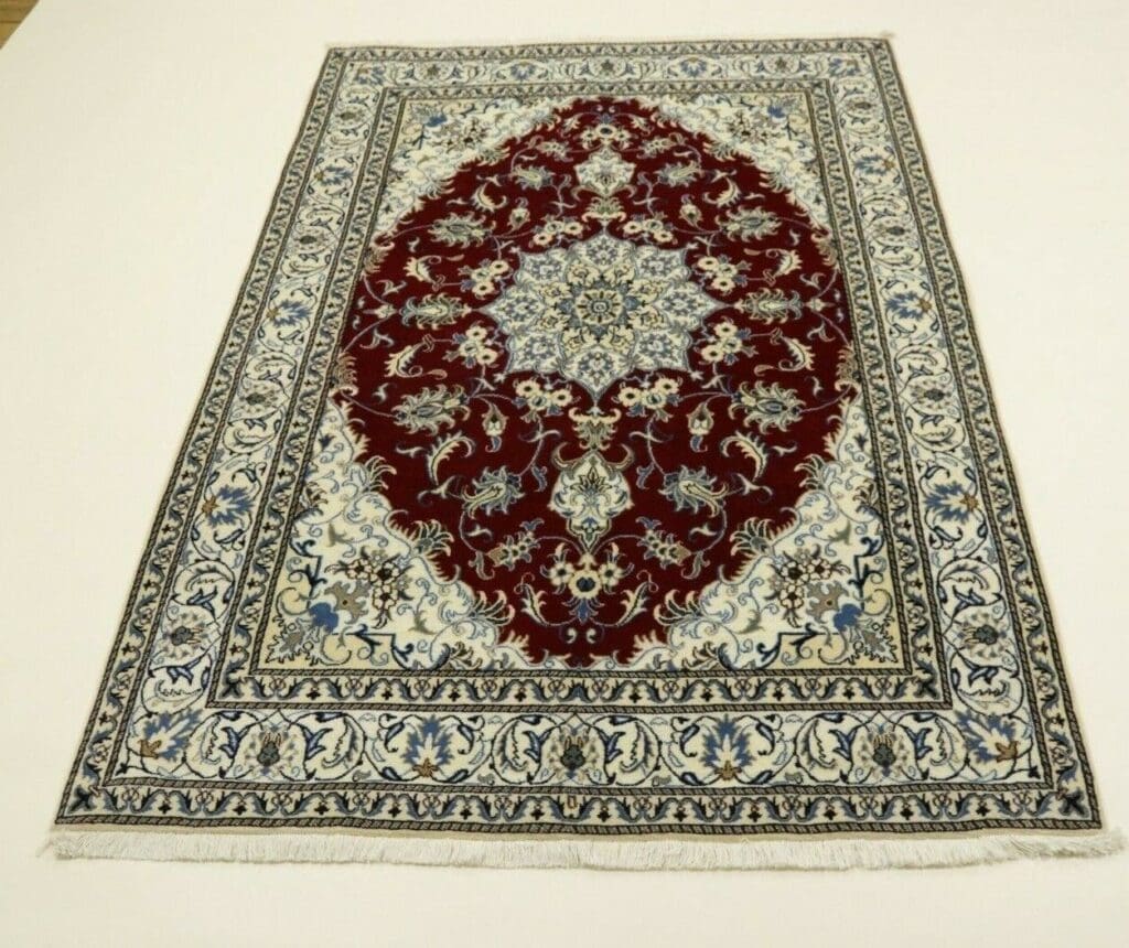 Persian Rug Nain 234 x 170 cm Wool Hand-knotted