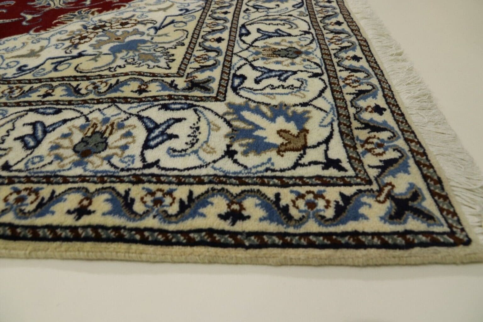 Persian Rug Nain 234 x 170 cm Wool Hand-knotted