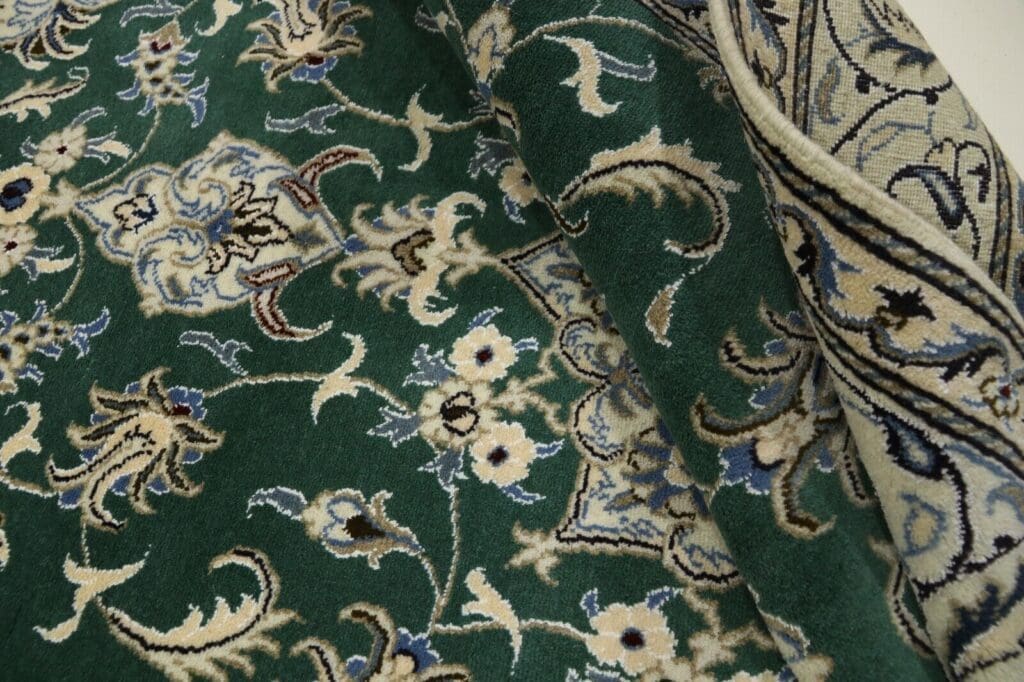 wunderschoner-perserteppich-nain-237-x-166-cm-300000-knoten-m-90-1-2 Persian Rug Nain 237 x 166 cm Wool Hand-knotted