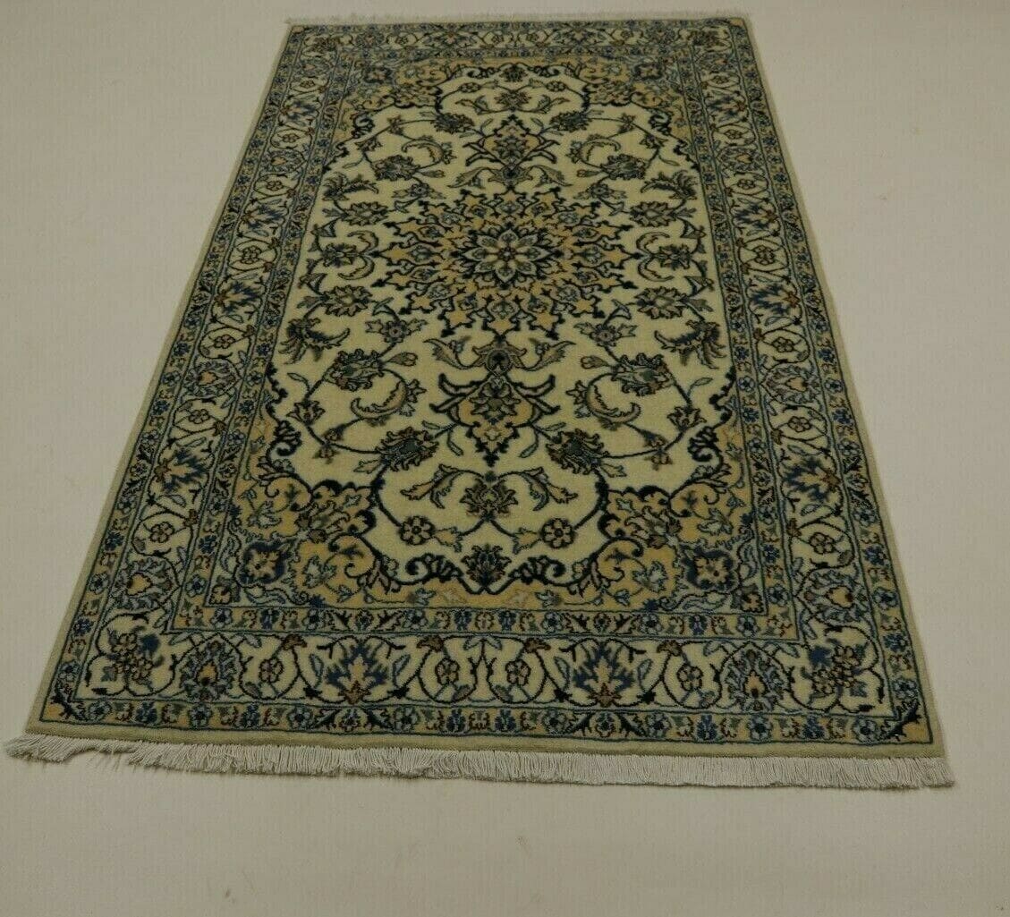 Persian Rug Nain 203 x 125 cm Wool Hand-knotted
