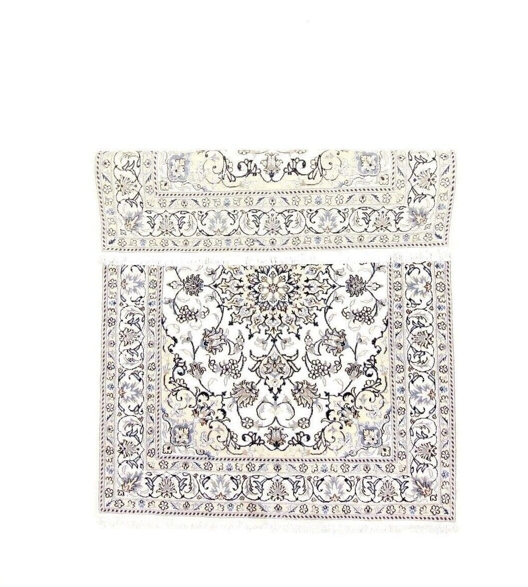 Persian Rug Nain 193 x 140 cm Wool Hand-knotted