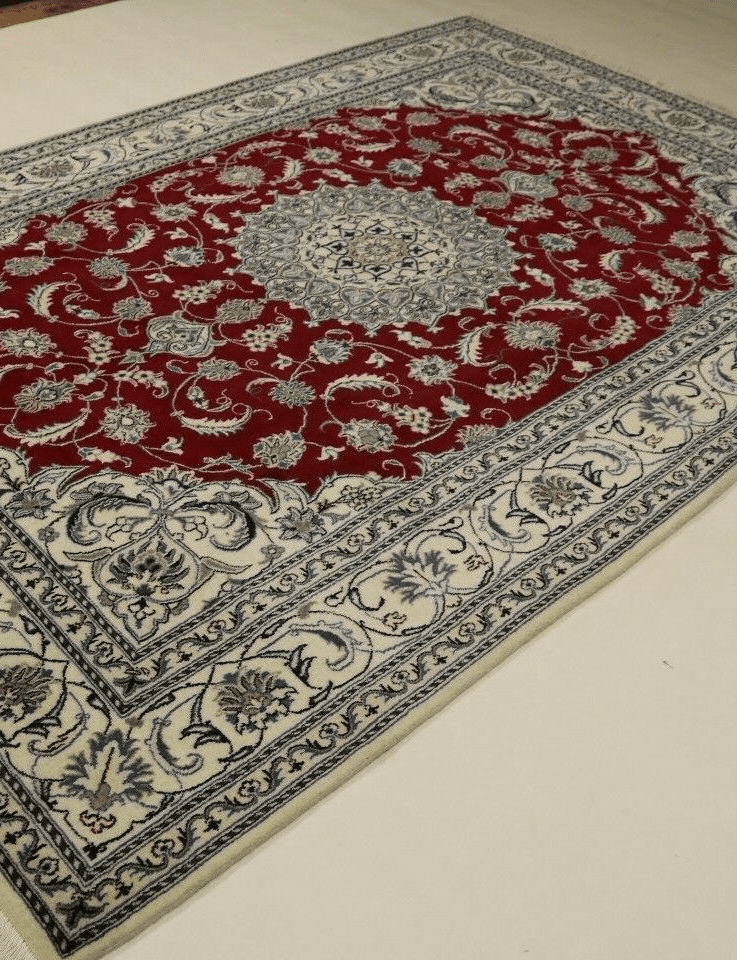Persian Rug Nain 297 x 200 cm Wool Hand-knotted