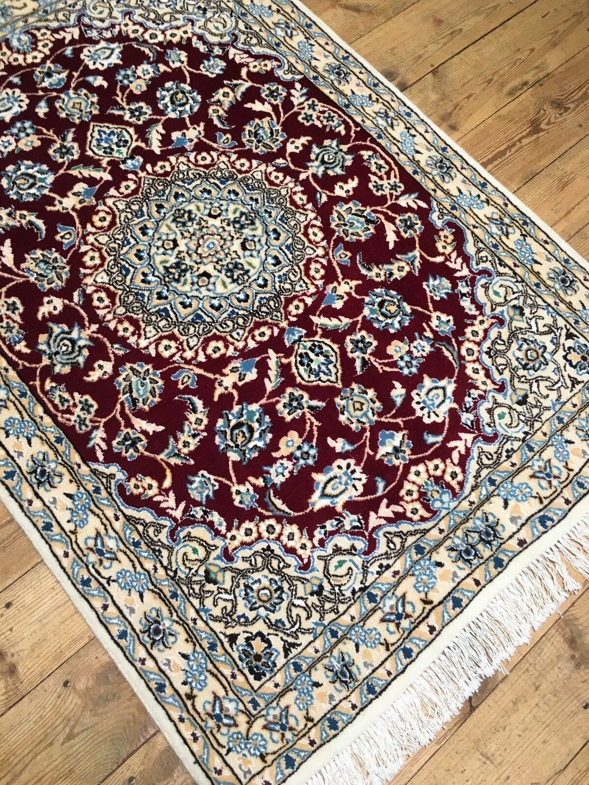 Persian Rug Nain 143 x 100 cm Wool Hand-knotted