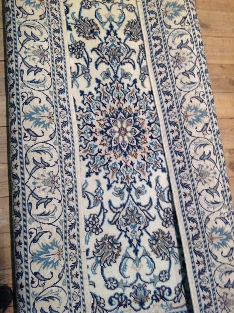 Persian Rug Nain 201 x 154 cm Wool Hand-knotted